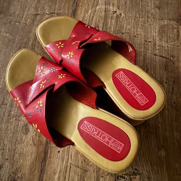 Vintage chunky hot kiss red Sandals Women 9 - Picture 1 of 8